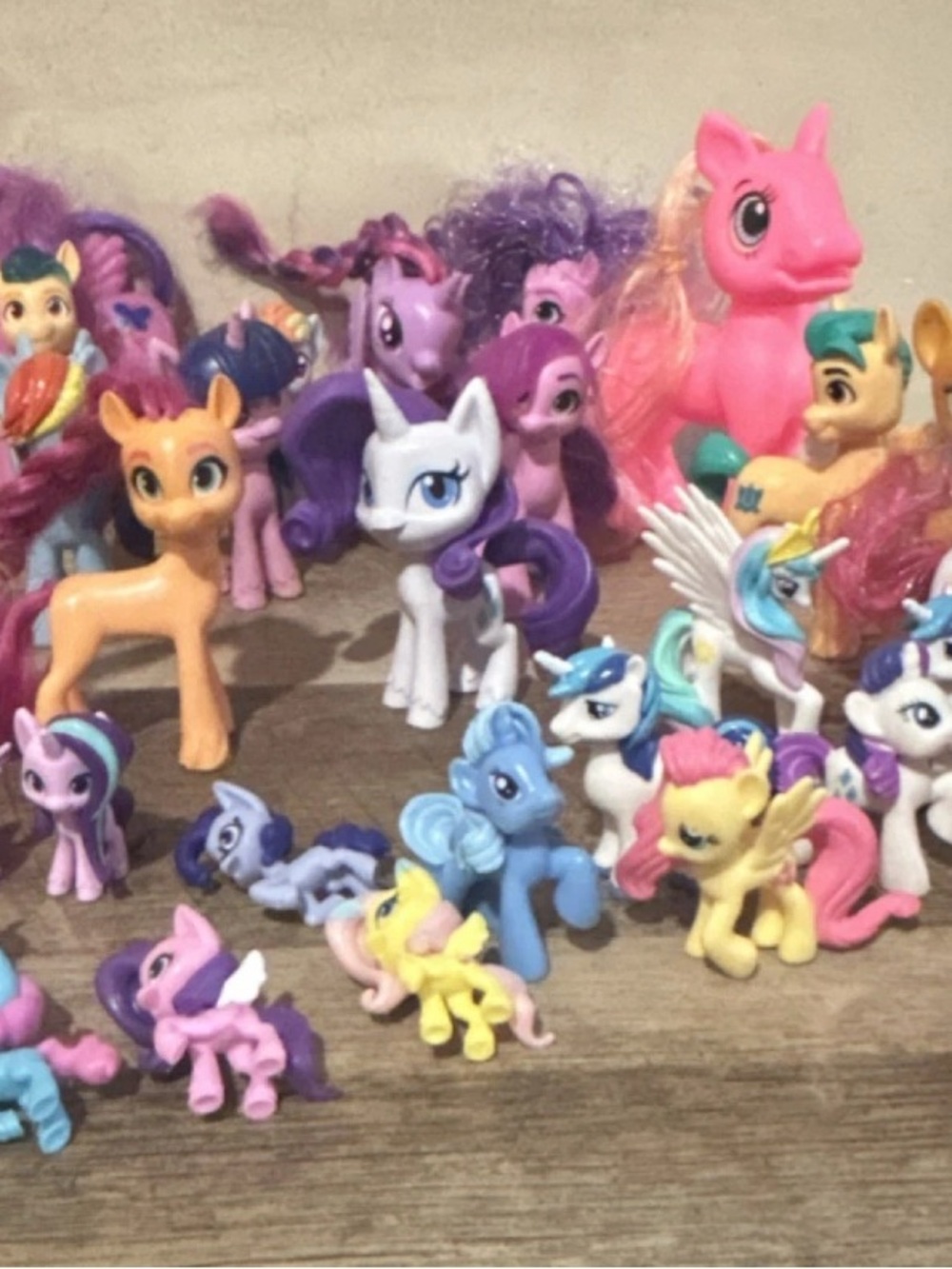 My Little Pony Figure Lot - Purple, Pink, Yellow, Blue, Orange, White - Picture 4 of 4